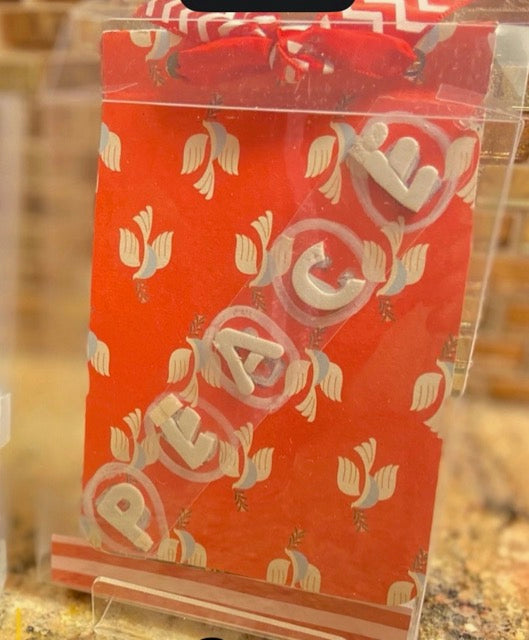 PEACE (703-b):  10-paged Motivational Albumette